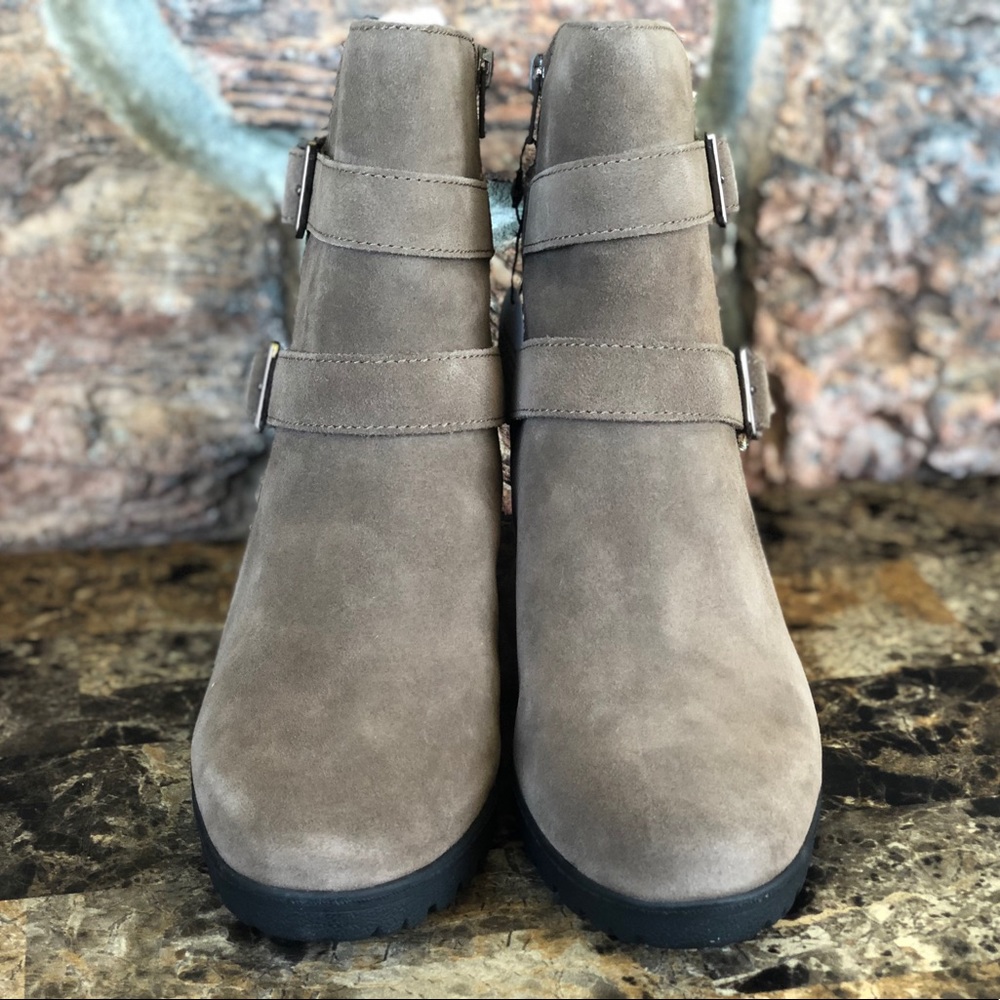 NEW Giani Bernini Sashaa  Water-Resistant booties - Picture 6 of 14